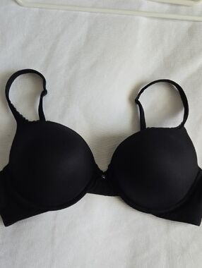 Victoria's Secret Black Padded Underwire Push-Up Bra